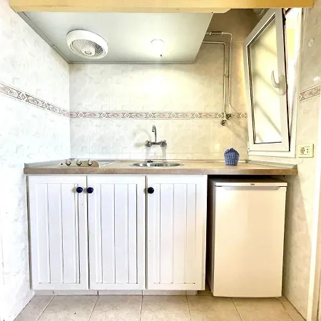 Apartment Apartment Overlooking The Atlantic Ocean From The Balcony In Puerto De La Cruz