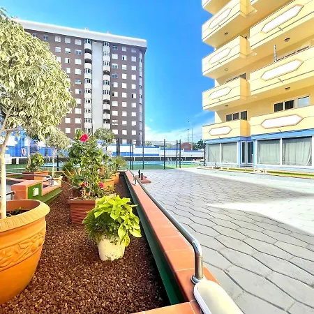 Apartment Apartment Overlooking The Atlantic Ocean From The Balcony In Puerto De La Cruz