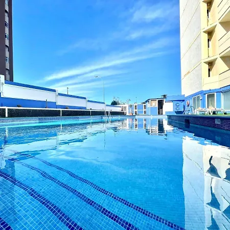 Apartment Overlooking The Atlantic Ocean From The Balcony In Puerto De La Cruz Apartman *