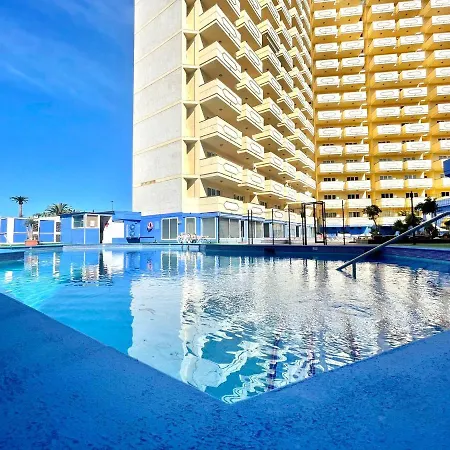 Apartment Overlooking The Atlantic Ocean From The Balcony In Puerto De La Cruz Apartman *